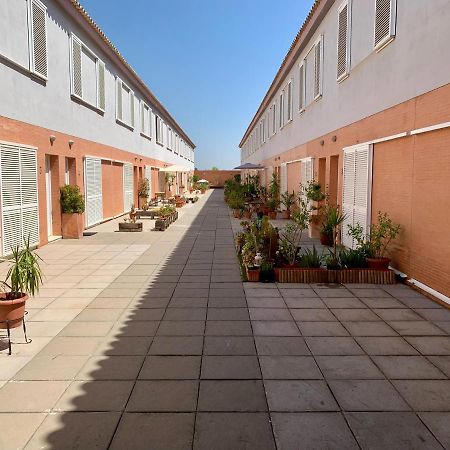 Castilleja , Casa-Apartamento Cerca Centro Sevilla Wifi Familias Trabajo Garaje Castilleja de la Cuesta Eksteriør bilde