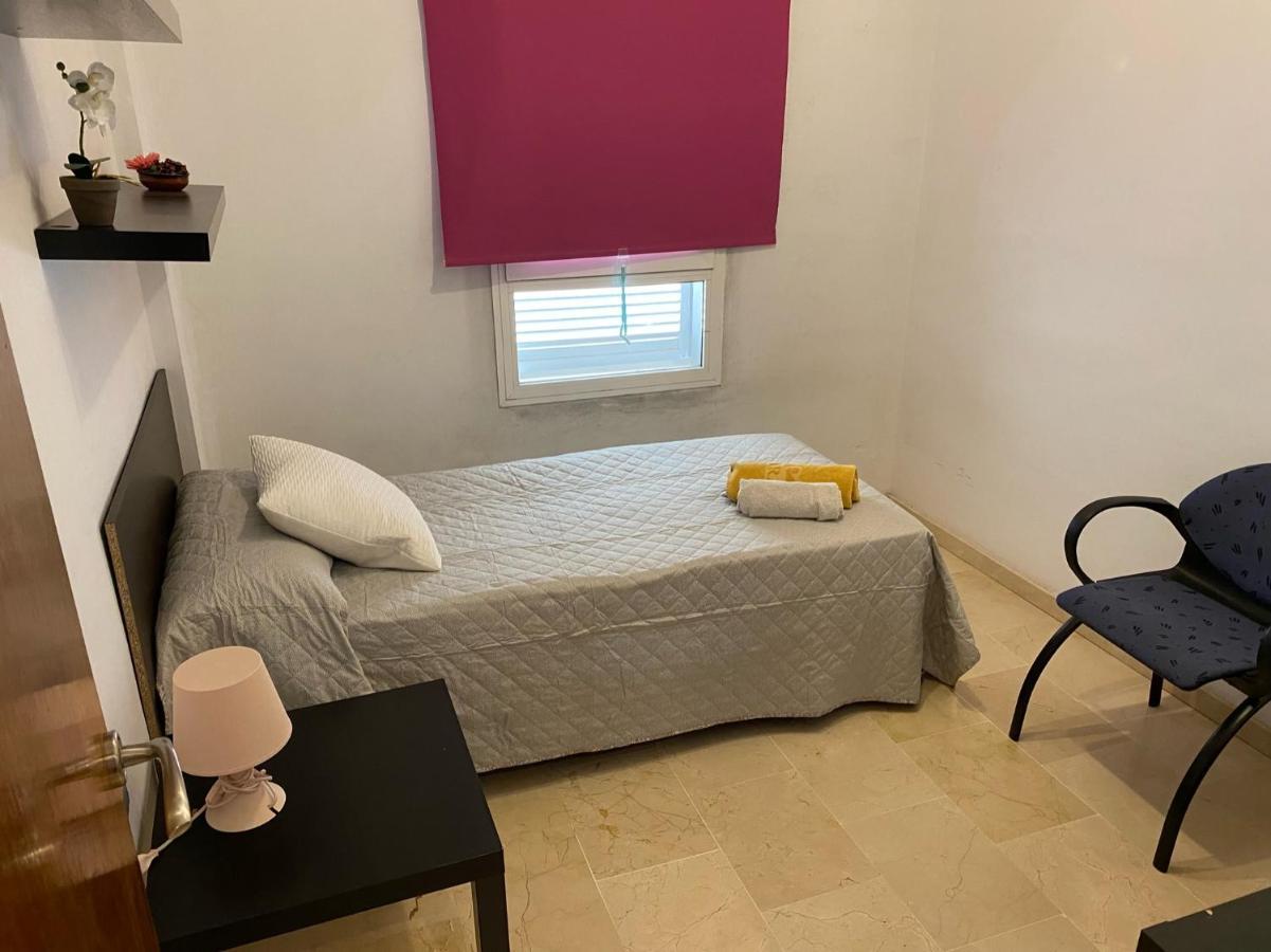 Castilleja , Casa-Apartamento Cerca Centro Sevilla Wifi Familias Trabajo Garaje Castilleja de la Cuesta Eksteriør bilde